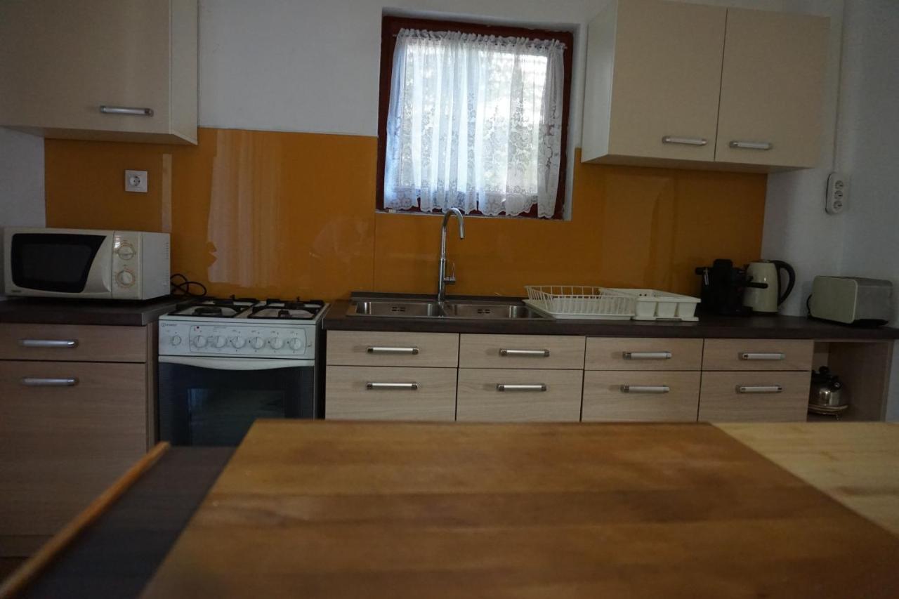 Villa Alexandra Vendeghaz Siófok Exterior foto
