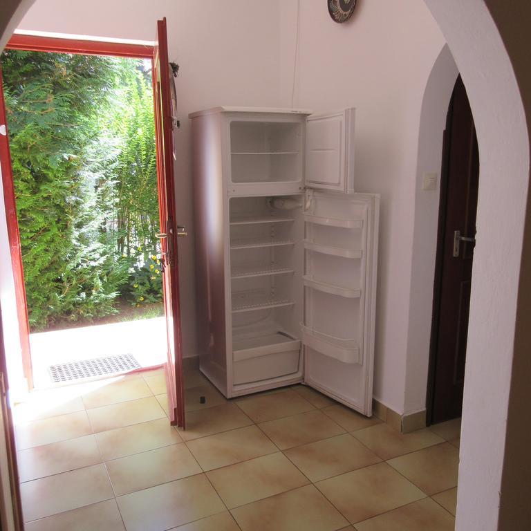 Villa Alexandra Vendeghaz Siófok Exterior foto